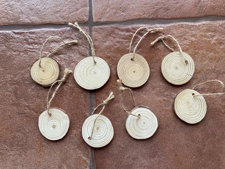 Drevene kolieska na stromcek,