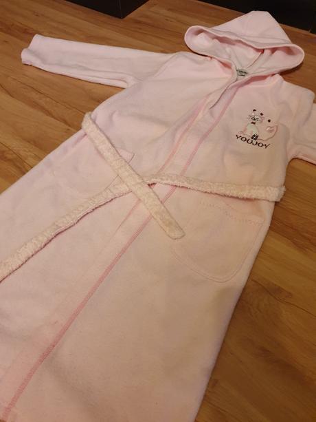 Dievčenský župan, 104