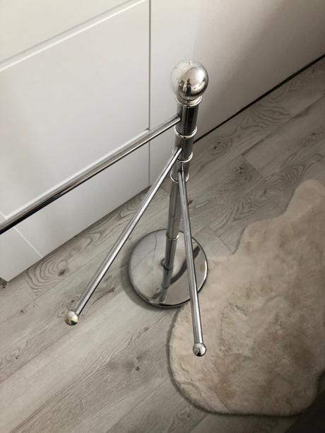 Nemy sluha alebo na uteraky, 