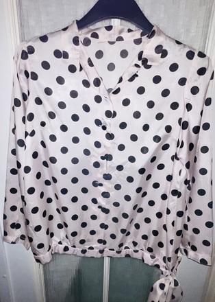 Saténová blúzka, m