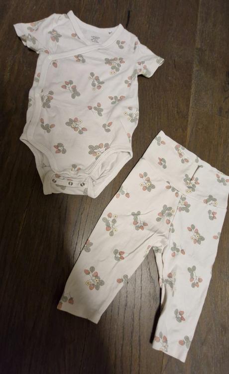 Rozkosny jahodkovy setik so zavinovacim body 2-4m, lindex,62