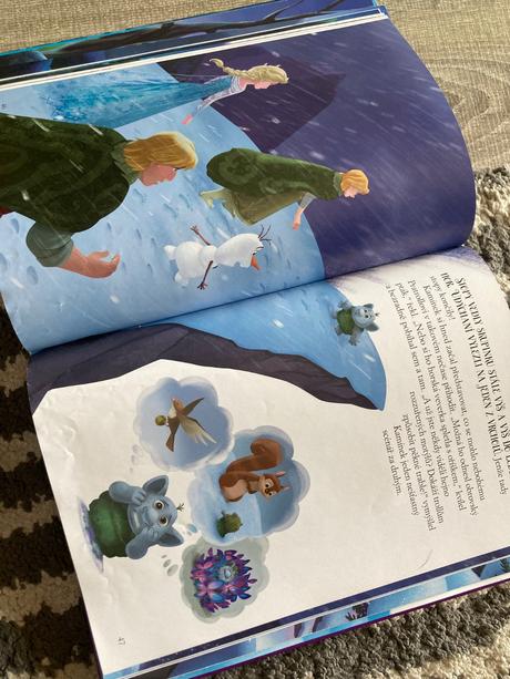 Ľadové kráľovstvo - polárna žiara zlatá kniha, 