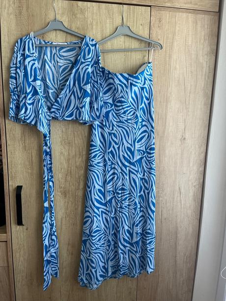 Set blúzka a sukňa, s