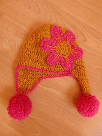 Handmade čiapočka s kvietkom 3-5 rokov, 110