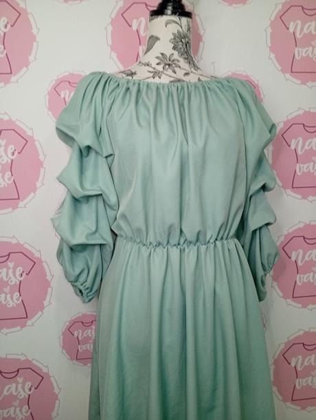 Krásne slabo mentolové šaty, m