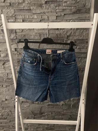 Guess v.26, guess,26