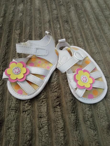 Sandálky, f&f,17