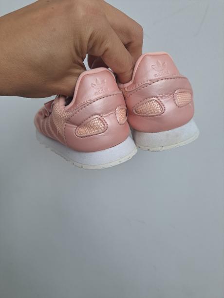 Tenisky adidas s volanmi 22, adidas,22