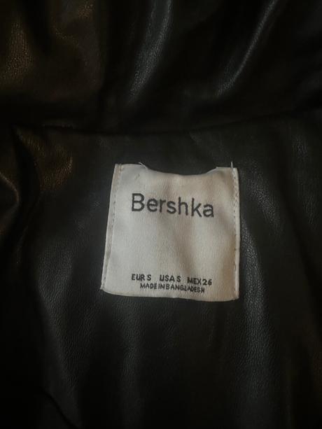 Zimna bunda, bershka,s