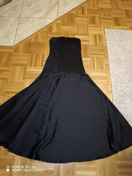 Nádherné šaty na akciu ci ples, m