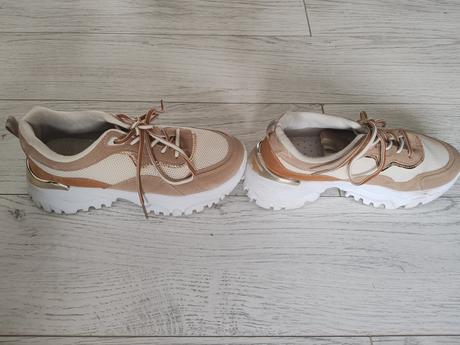 Predám tenisky č. 37, 37