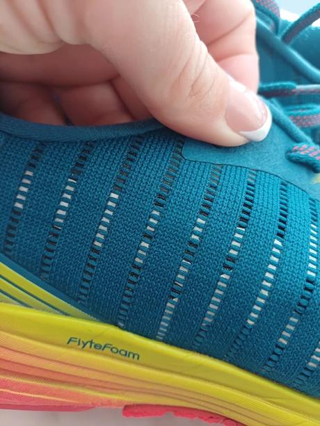 Dámske tenisky asics dynaflyte 3 č.41,5, asics,41