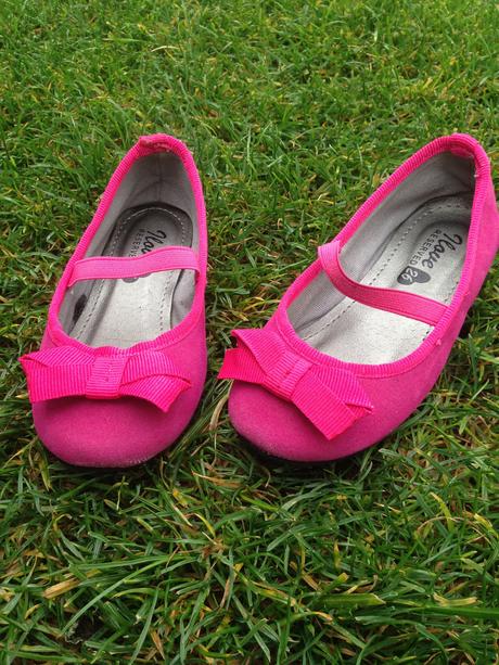 Balerínky s maličkou 1x obute, reserved,23