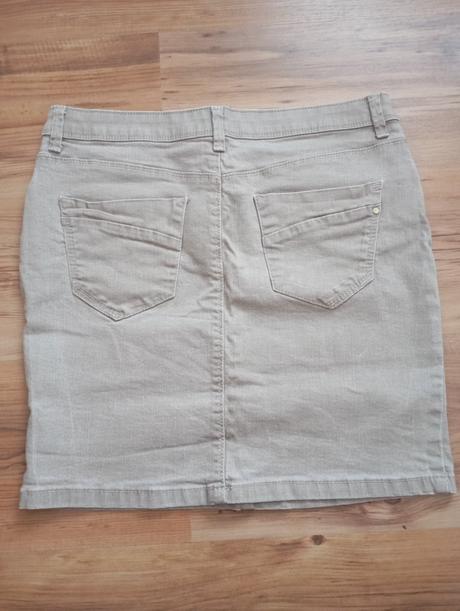 Dámska riflova suknička, c&a,38