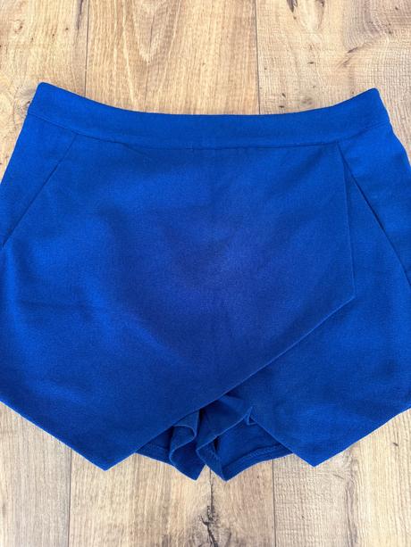 Skort, atmosphere,m