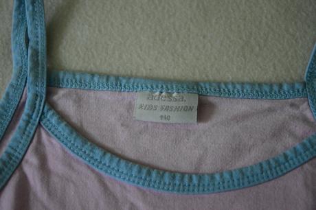 Tielkové šaty, 140