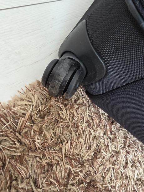 Veľký kufor, samsonite