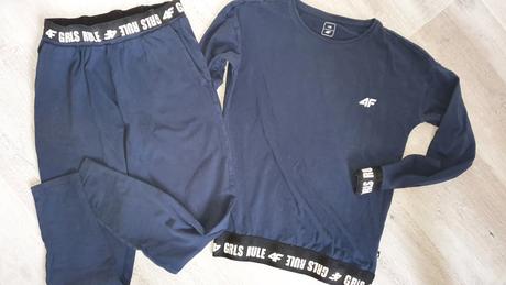 Tepláková suprava 4f, 134