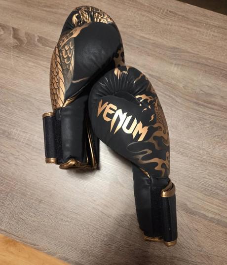 Boxerské rukavice, 