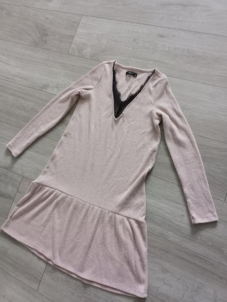 Reserved šaty s volanom xs, reserved,xs