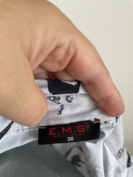 Blúzka s mačičkami, 38