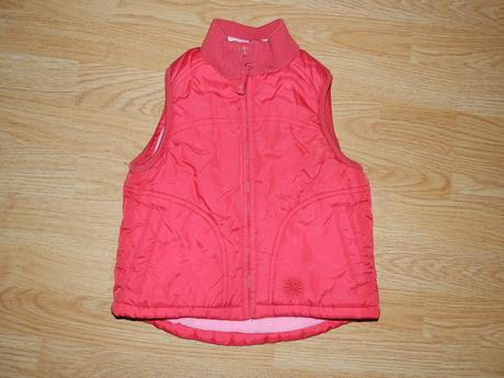 Červena značkova vestička, h&m,98