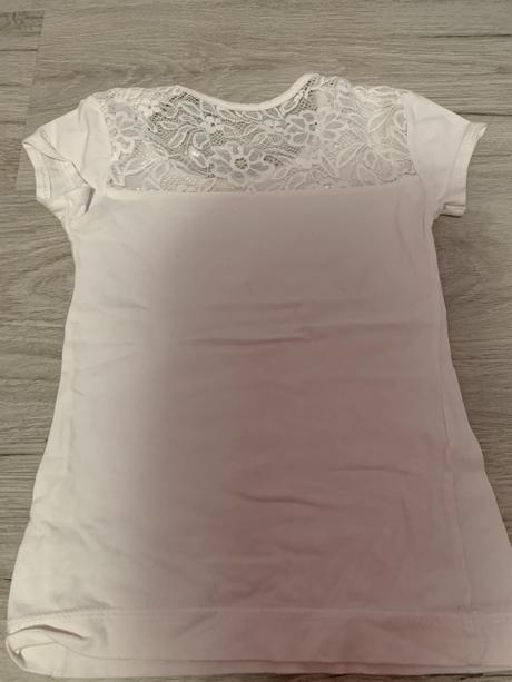 Predam bielé tričko, 98