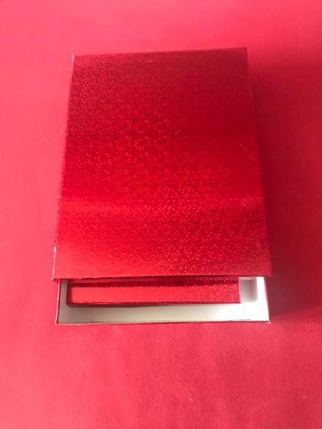 Krabičky darčekove 2 ks, trblietavé, krásne,