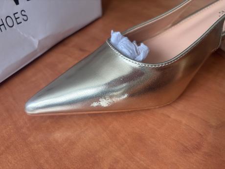 Spoločenské topánky, 38