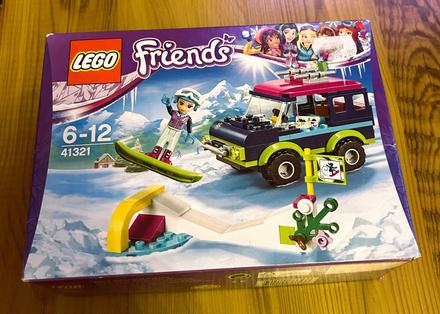 Lego friends 41321 terénne vozidlo v zimnom stredi, 