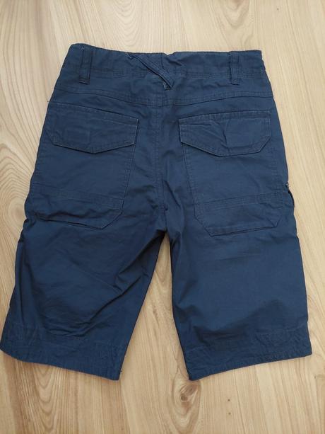 Šortky, authority,116