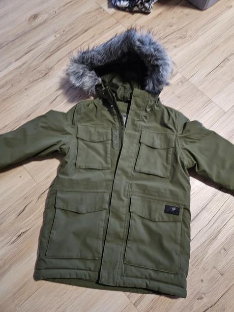 4f lyziarska bunda, 122