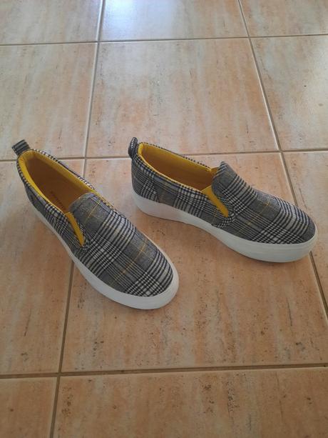 Platenky, reserved,35