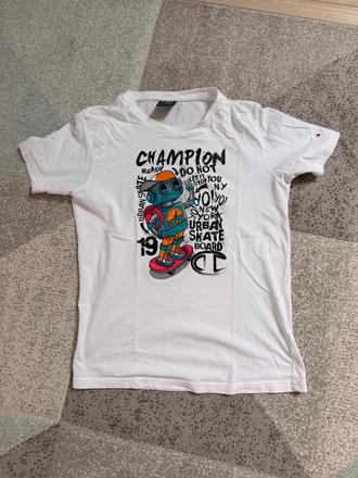Tricko champion, champion,158