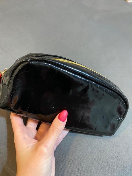 Lesklá kozmeticka taška, 