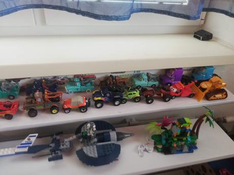 Ponúkam na predaj hot wheels, 