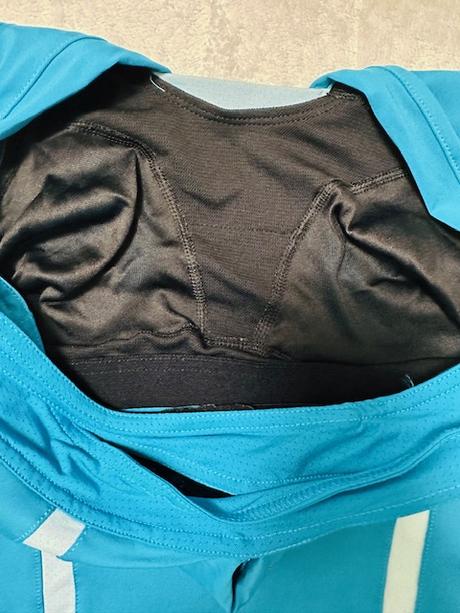 Tyrkysové tielko na cvičenie s podprsenkou adidas, adidas,m