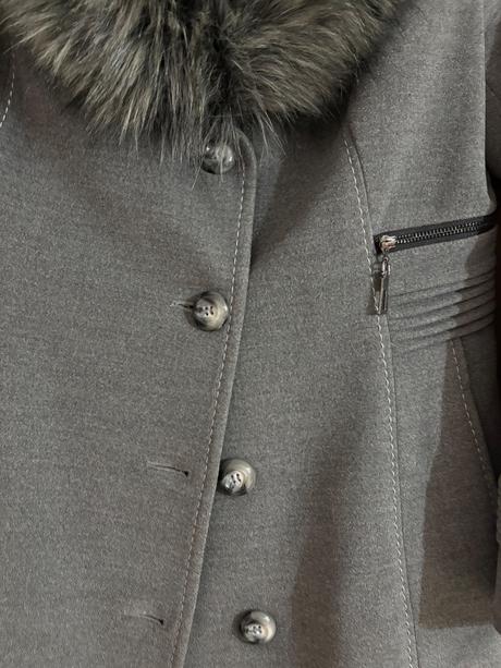 Zateplený kabát s kožušinou, xl