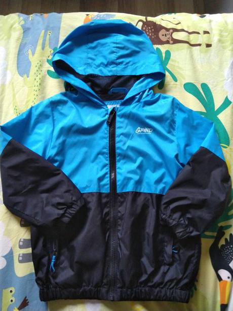 Vetrovka, reserved,116