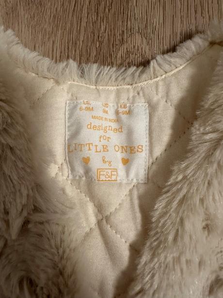 Kozusinkova vesticka, f&f,74