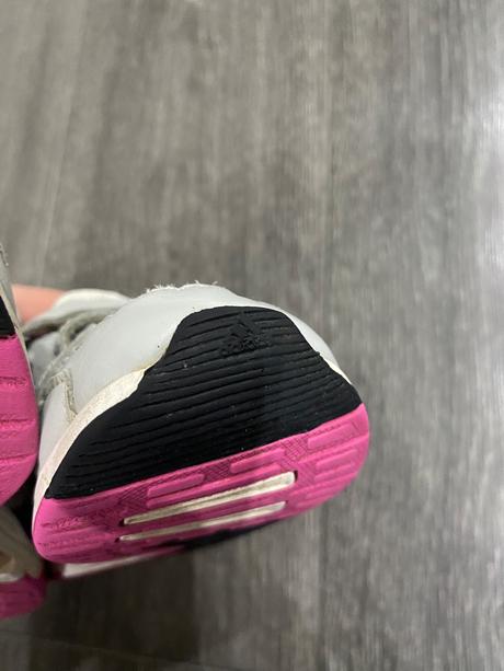 Dievčenské botasky velk.26, adidas,26