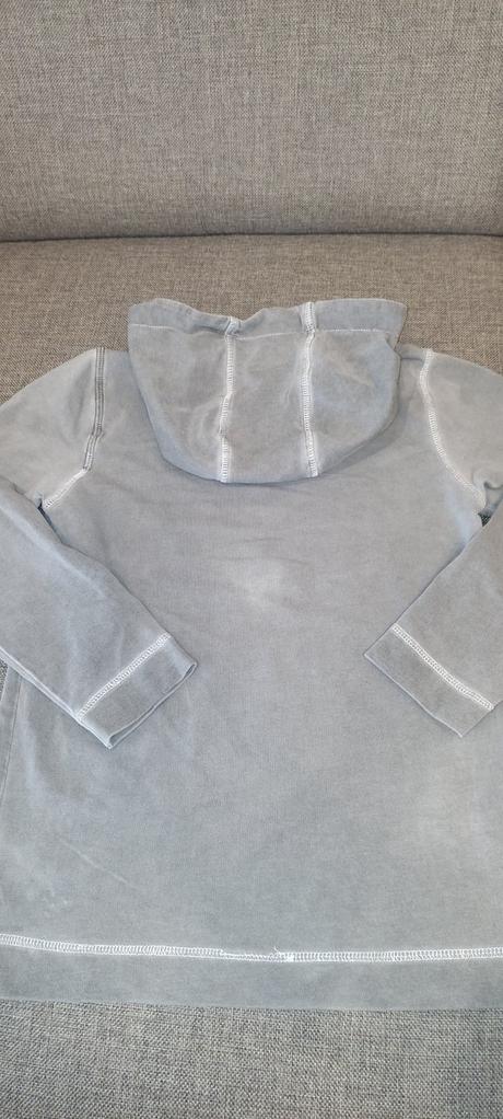 Tričko s kapucňou, 134