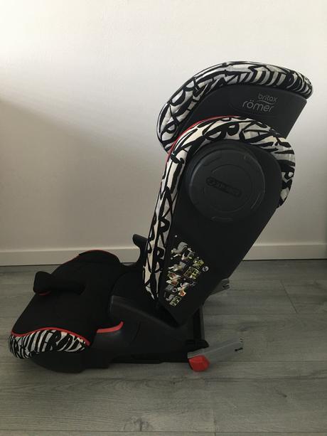 Nepoužívaná autosedačka britax romer kidfix iii m, britax
