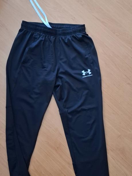 Teplaky, under armour,s