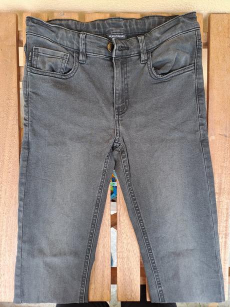 Riflové nohavice sivé, 152