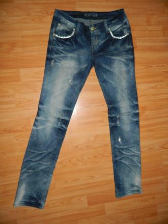 Užastne rifličky, m