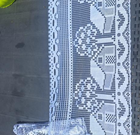 Malá záclonka s domčekami, 