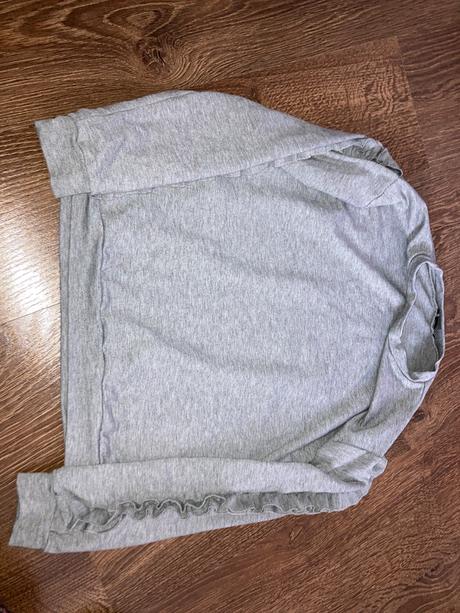 Mikina s volánom, primark,158