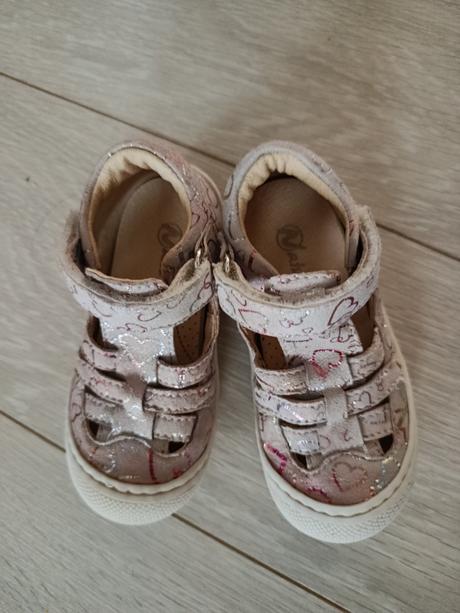 Topánočky sandálky s postovnym, naturino,23