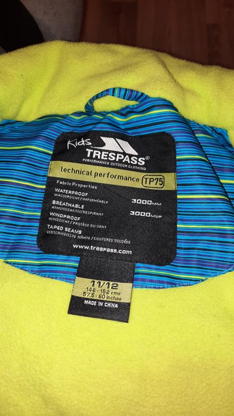 Lyžiarska bunda, 152